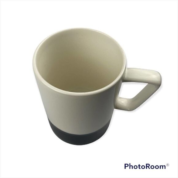 Starbucks Two Tone BLACK Rectangular Handle Mug - Picture 9 of 11